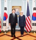 South Korean First Vice Foreign Minister Cho Hyun-dong (L) and U.S. Deputy Secretary of State Wendy Sherman pose for a photo during their bilateral talks in Washington on Feb. 14, 2023, in this photo provided by South Korea's foreign ministry. (PHOTO NOT FOR SALE) (Yonhap)