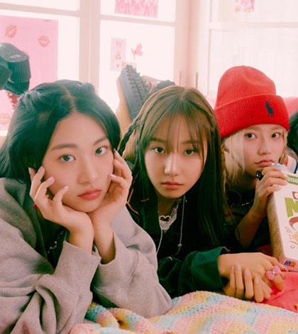 K-pop girl group Fifty Fifty is seen in this photo provided by its agency, Attrakt. (PHOTO NOT FOR SALE) (Yonhap)