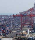 This file photo taken April 1, 2024, shows a port in South Korea's southeastern city of Busan. (Yonhap)