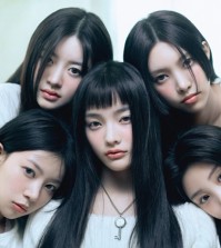 K-pop girl group ILLIT is seen in this photo provided by Belift Lab. (PHOTO NOT FOR SALE) (Yonhap)