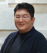 Bang Si-hyuk, founder and chairman of Hybe, is seen in this file photo provided by MBC. (PHOTO NOT FOR SALE) (Yonhap)