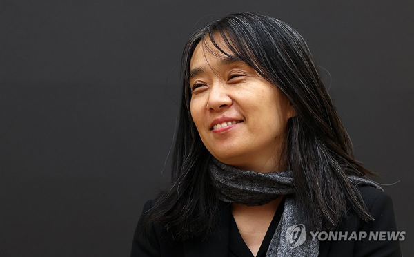 Han Kang, this year's laureate of the Nobel Prize in literature, attends a meeting with Korean reporters at a publishing house in Stockholm on Dec. 11, 2024. (Yonhap)