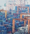 Containers are stacked at a port in the city of Pyeongtaek, Gyeonggi Province, on April 9, 2025. (Yonhap)