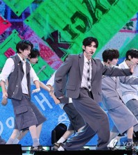 K-pop boy group KickFlip performs a new song during a media showcase for its second EP, "Kick Out, Flip Now!," in Seoul on May 26, 2025. (Yonhap)